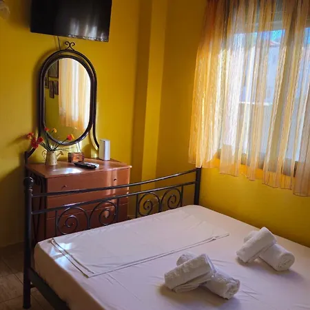 Seaside Haven Daire Polychrono